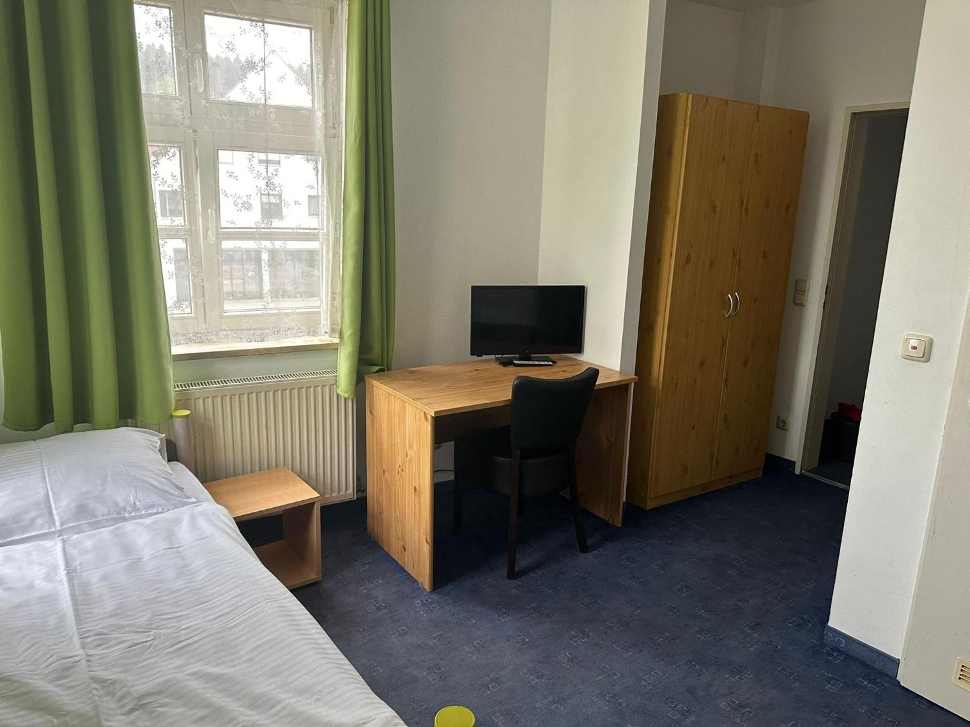 Hotel Upper-House Goldener Hirsch à Aystetten Extérieur photo