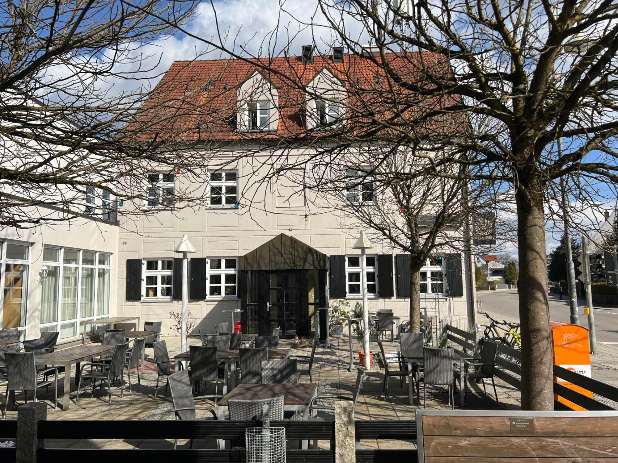 Hotel Upper-House Goldener Hirsch à Aystetten Extérieur photo