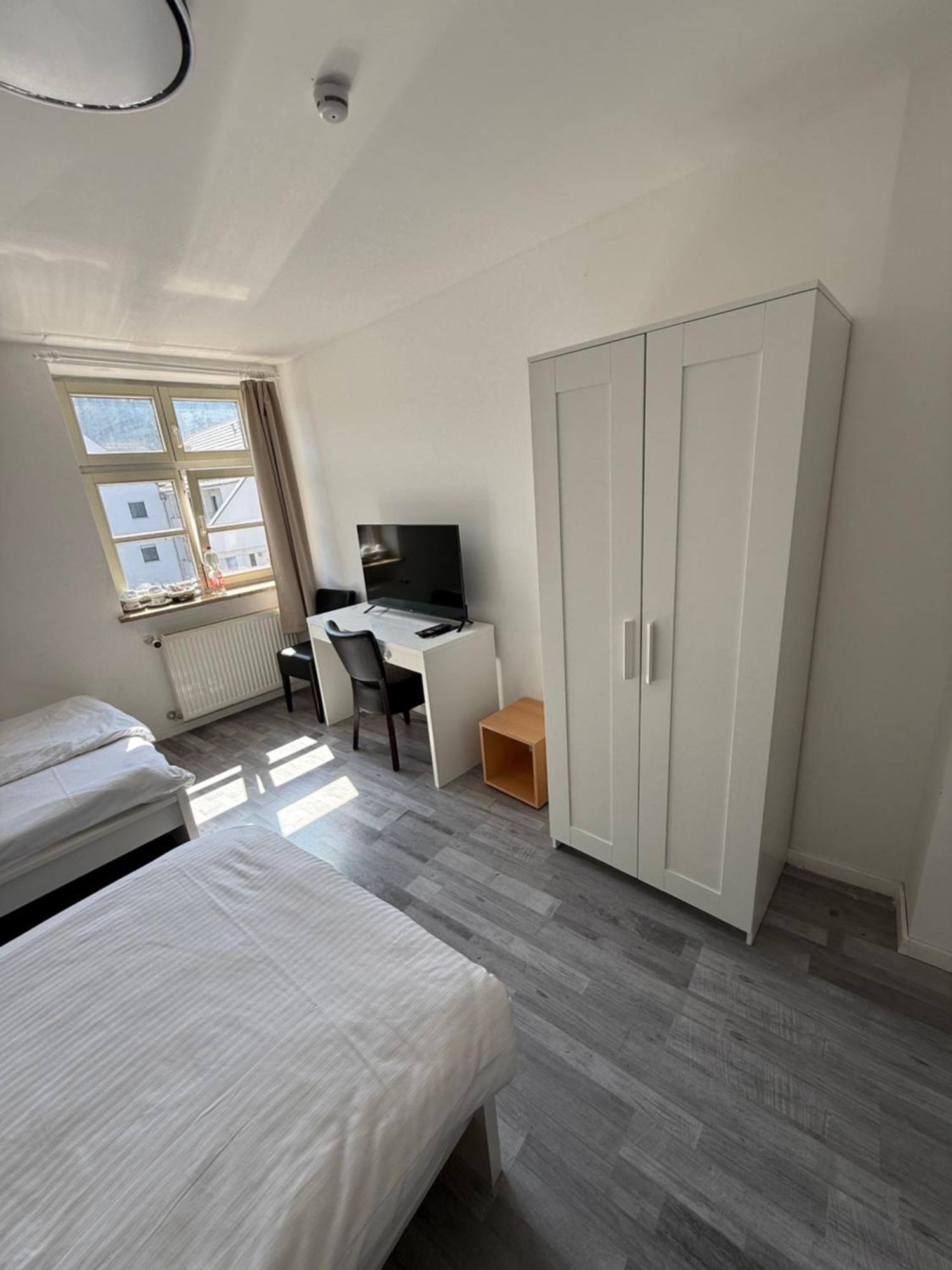 Hotel Upper-House Goldener Hirsch à Aystetten Extérieur photo